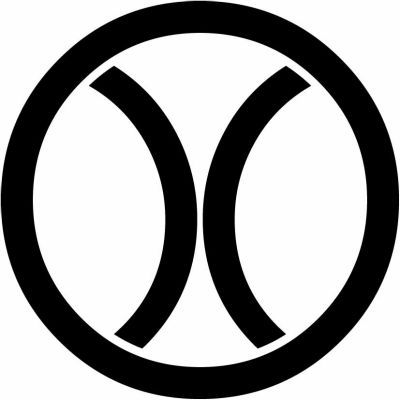 丸に輪違い崩し