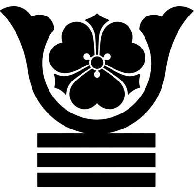 鍬形に剣方喰に三つ引き