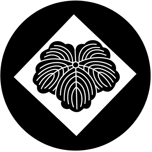 黒餅内に地抜き隅立て角に蔦