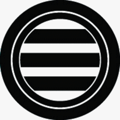 子持ち輪内に三つ引き