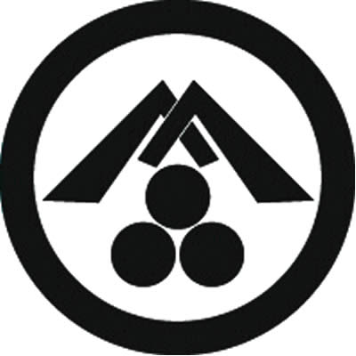 丸に入山形に三つ星