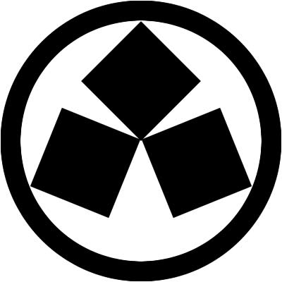 丸に隅合わせ三つ石