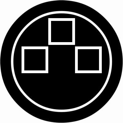 丸に地抜き三つ石