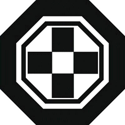 子持ち八角に四つ石（１）