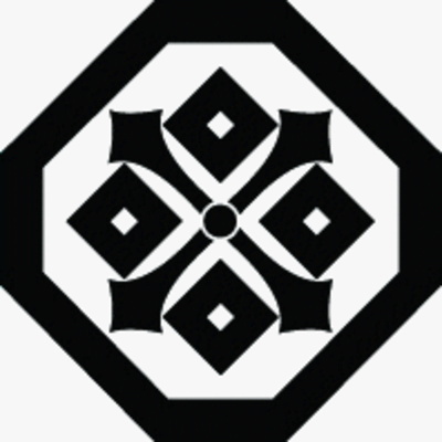 隅切り角に剣四つ目