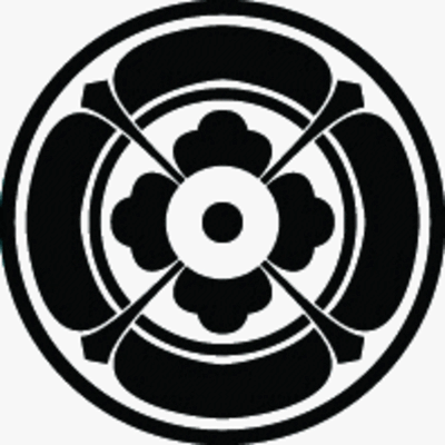 糸輪に変わり剣四方木瓜