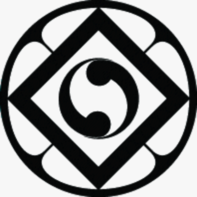 石持ち地抜き四方瓜に右二つ巴