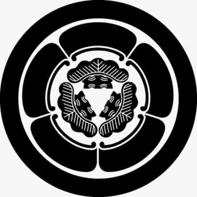 丸の内に五瓜に三つ松