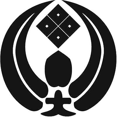 抱き梛の葉に四つ目