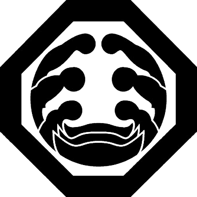 隅切り角に三頭抱き浪