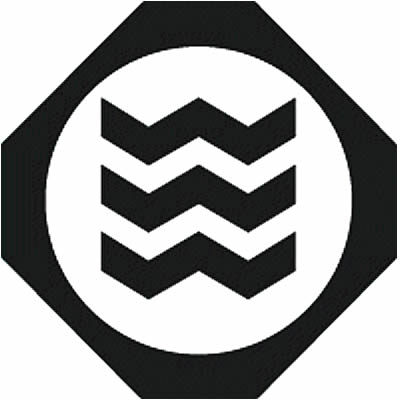 折敷鉄砲角に縮み三文字