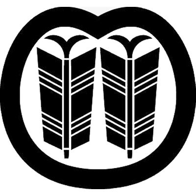 団扇形に並び矢