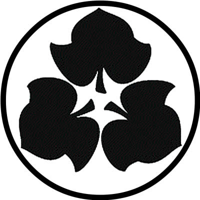 糸輪に軸合わせ三つ朝顔の葉