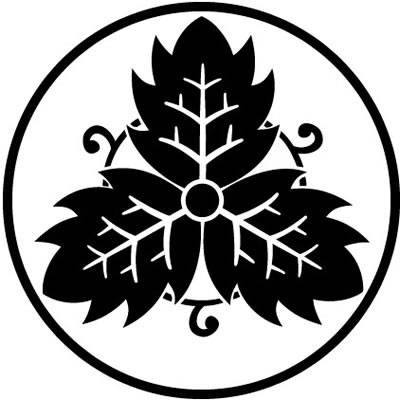 糸輪に蔓三つ柊