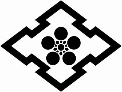 折り入り菱に梅鉢