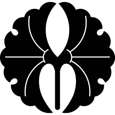 抱き合い一本銀杏