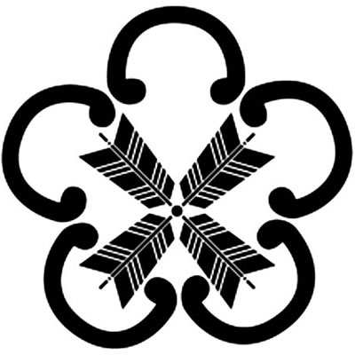 五つ鐶に四つ矢・五鐶に四つ矢