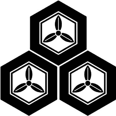 三つ盛り亀甲に三枚葉・三つ盛り亀甲に三つ葉