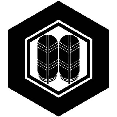 亀甲に並び鷹の羽