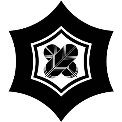 反り亀甲に違い鷹の羽