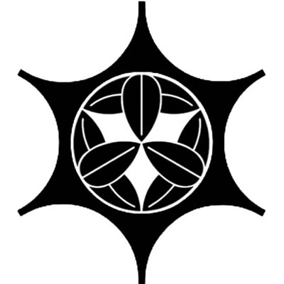 鞠挟みに九枚笹