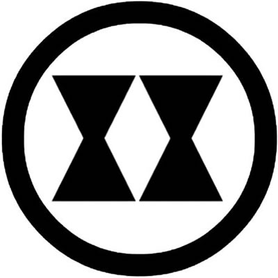 丸に二つ立鼓・丸に並び立鼓