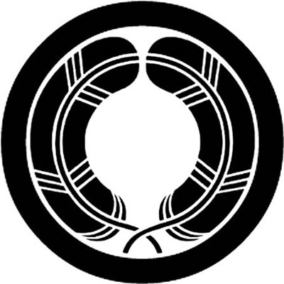 丸に抱き鷹の羽