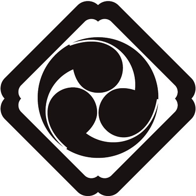 隅入り角に三つ巴