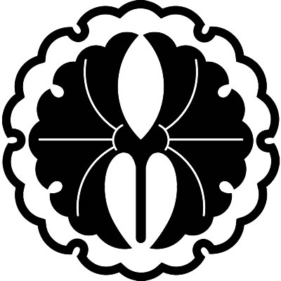 雪輪に抱き合い一本銀杏